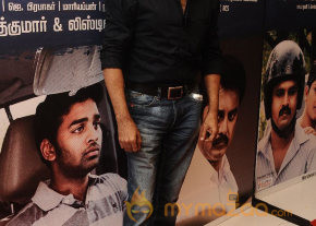 Chennaiyil Oru Naal Premiere Show Photo Gallery  photo 10