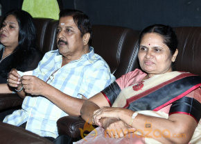 Chennaiyil Oru Naal Premiere Show Photo Gallery  photo 30
