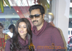 Creciva 'A Beautiful Lady' Store Launch  photo 15