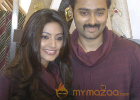 Creciva 'A Beautiful Lady' Store Launch