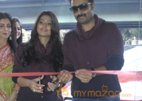 Creciva 'A Beautiful Lady' Store Launch  photo 13