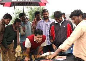 Deiva Thirumagan Movie Working Stills photo 4