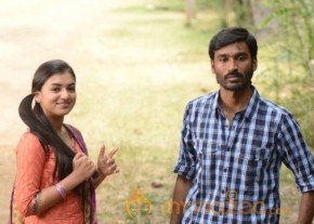 Dhanush Nazriya Nazim in Naiyandi Movie Stills photo 9