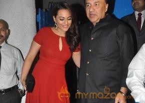 Dobboo Ratnani 2014 Calendar Launch Photos photo 23