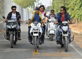 Easy Money Lazy Boys Stills photo 23