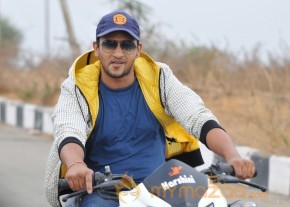 Easy Money Lazy Boys Stills photo 16