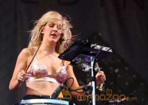 Ellie Goulding Performs at Glastonbury Festival photo 17