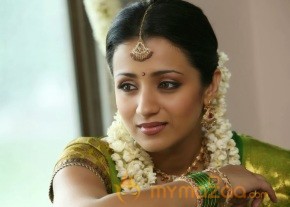 Endrendrum Punnagai Movie New Stills photo 28
