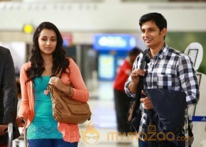 Endrendrum Punnagai Movie New Stills photo 26