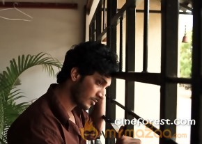 Endrendrum Punnagai Tamil Movie Stills photo 11