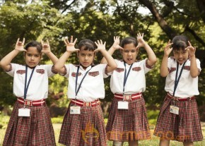 Enna Satham Intha Neram Movie Stills photo 4