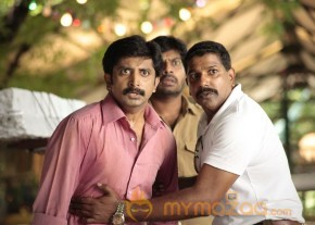 Enna Satham Intha Neram Movie Stills photo 22