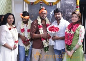 Ennaku Vaaitha Adimaigal Movie Pooja photo 3