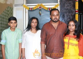 Ennaku Vaaitha Adimaigal Movie Pooja photo 16