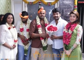 Ennaku Vaaitha Adimaigal Pooja Photos photo 4