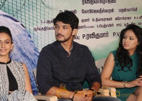 Ennamo Edho Movie Press Meet Photos photo 60