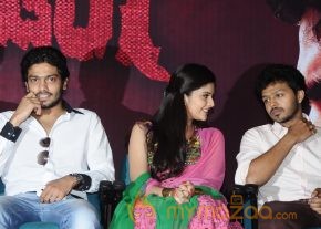 Ettuthikkum Madhayaanai Audio Launch photo 44