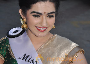 Fashion Studio Bridal Blouse Collection 2013 Launch photo 6