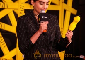 Grazia Young Fashion Awards 2014 Photos photo 15