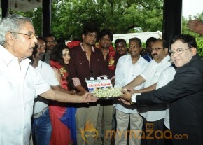 Guru Sukran Movie Launch Photos photo 23