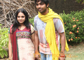 GV Prakash & Saindhavi Press Meet   photo 25