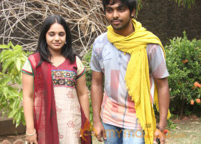 GV Prakash & Saindhavi Press Meet   photo 17