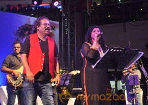 Hariharan Live Concert at Vijayamall Stills photo 7