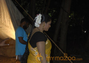 Hogenakkal Movie Olocation Stills photo 20
