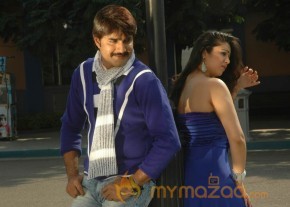 Ini Oru Vidhi Seivom Movie Stills photo 10