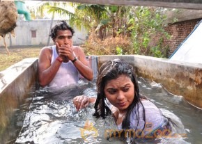 Innarku Innarendru Tamil Movie Pictures photo 18