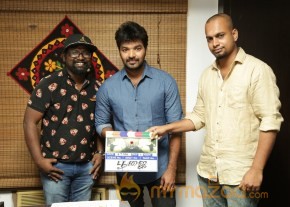 Jai Anjali in New Tamil Movie Opening Stills photo 14