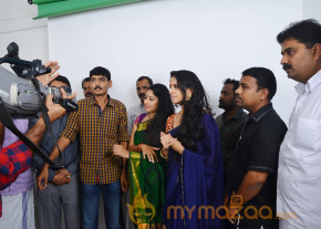 Jamesh Kottakkal Photography Studio Photos photo 21