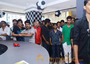 Jamesh Kottakkal Photography Studio Photos photo 19