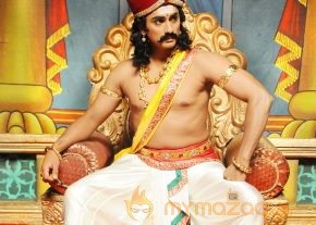 Kaaviyaththalaivan Movie Stills photo 10