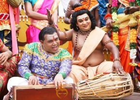 Kaaviyaththalaivan Movie Stills photo 2