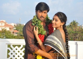 Kadalukku Kannillai movie stills photo 22