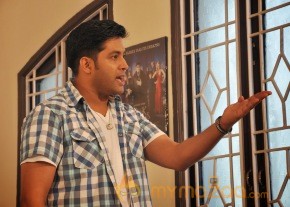 Kadalukku Kannillai movie stills