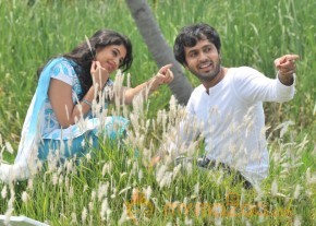 Kadhal Paithiyam Movie Stills photo 16