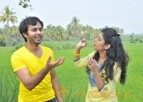 Kadhal Paithiyam Movie Stills photo 20