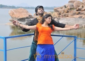 Kadhal Paithiyam Movie Stills photo 24