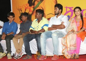 Kadhalai Thavira Veruondrum Illai Pressmeet photo 21