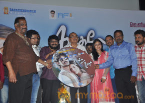 Kadhale Ennai Kadhali Movie Audio Launch  photo 24