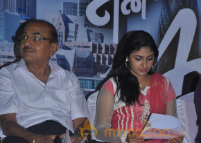 Kadhale Ennai Kadhali Movie Audio Launch  photo 31