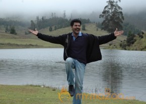 Kalavadiya Pozhudhugal Tamil Movie Stills photo 4
