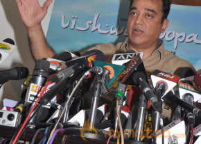 Kamal Hassan Press Meet on Viswaroopam Postponement photo 9