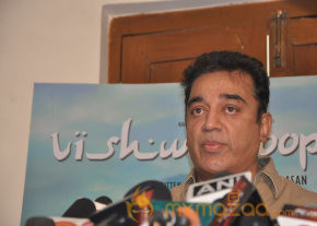Kamal Hassan Press Meet on Viswaroopam Postponement photo 27