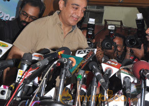 Kamal Hassan Press Meet on Viswaroopam Postponement photo 40