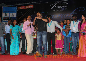 Karthi Dancing With Aruwe Homeless Children photo 6