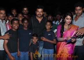 Karthi Dancing With Aruwe Homeless Children photo 5