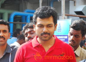 Karthi Flags Off O2 Car Rally For The Blind Event  photo 6